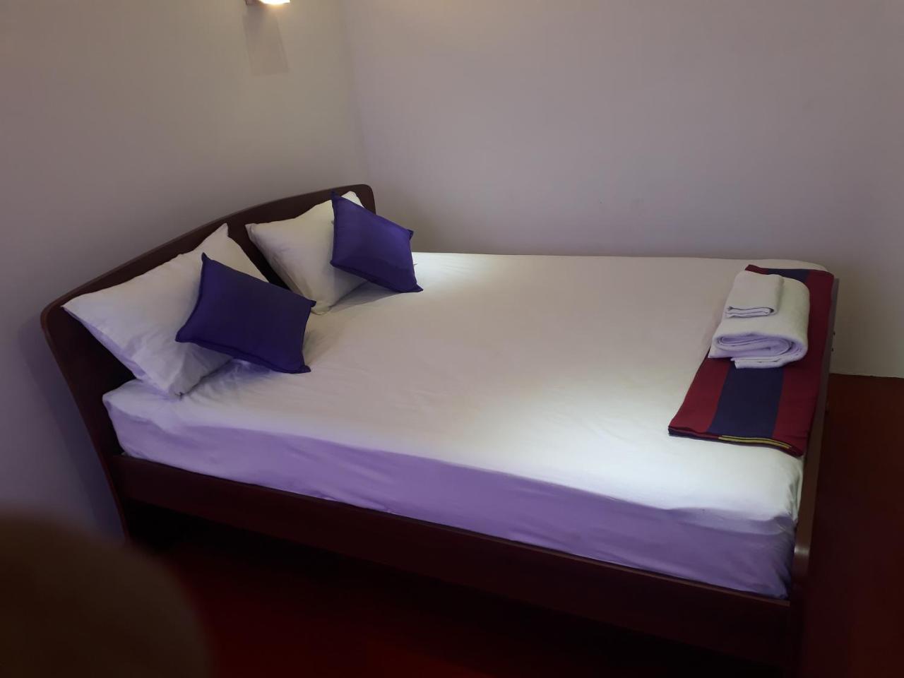 ג'פנה Brinthavanam Days Inn מראה חיצוני תמונה